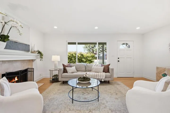 10582 Lonna Lane, Cupertino, California 95014 — photo 5