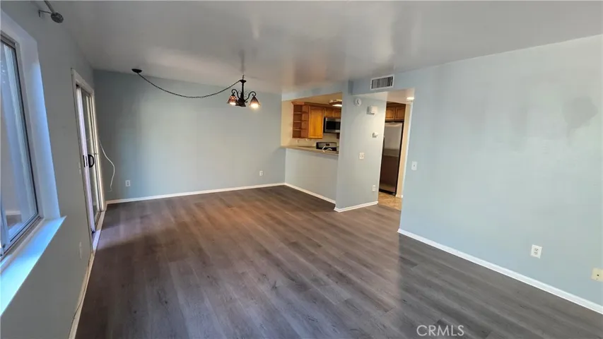 13701 Hubbard Unit#7, Sylmar, California 91342 — photo 5