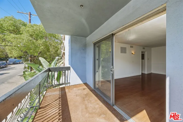 1734 N Fuller Avenue 201, Los Angeles, California 90046 — photo 5