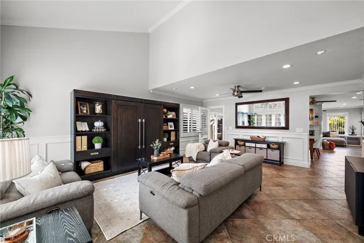 11587 Chadwick, Corona, California 92878 — photo 4