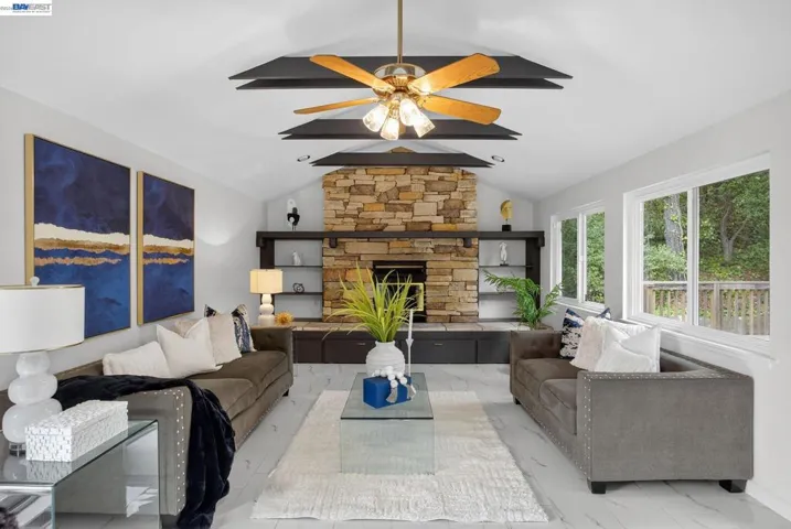 350 Elysian Fields Dr, Oakland, California 94605 — photo 4