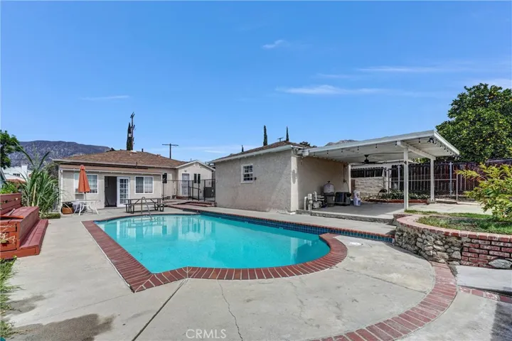 7832 Hillrose, Sunland, California 91040 — photo 4