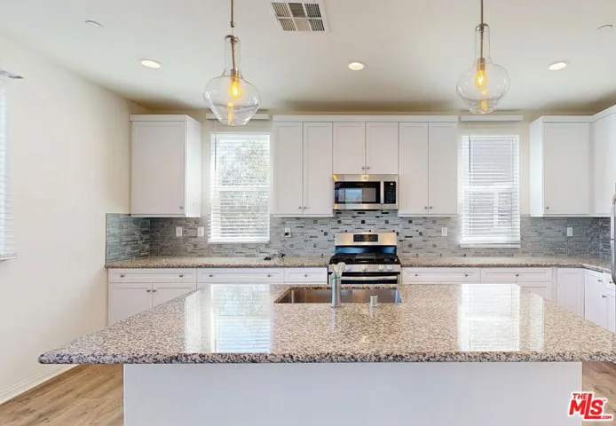 14834 Nordhoff Street, Panorama City, California 91402 — photo 5
