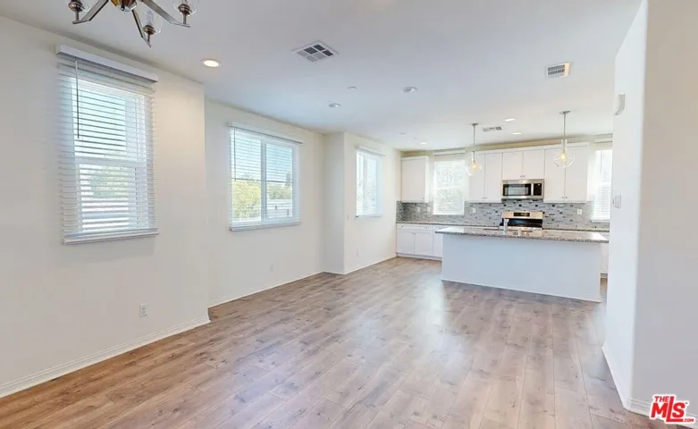 14834 Nordhoff Street, Panorama City, California 91402 — photo 4