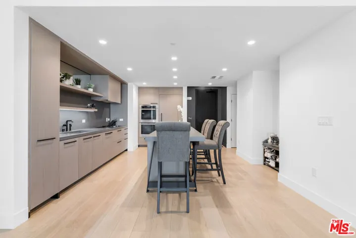 10777 Wilshire Boulevard 603, Los Angeles, California 90024 — photo 4