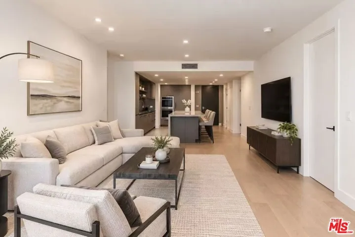 10777 Wilshire Boulevard 603, Los Angeles, California 90024 — photo 5