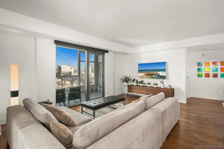 645 Front St 1703, San Diego, California 92101 — photo 4