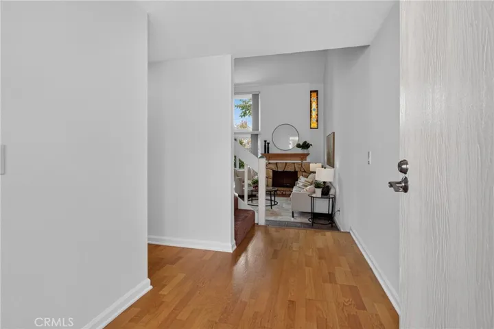25142 Marci, Valencia, California 91355 — photo 4