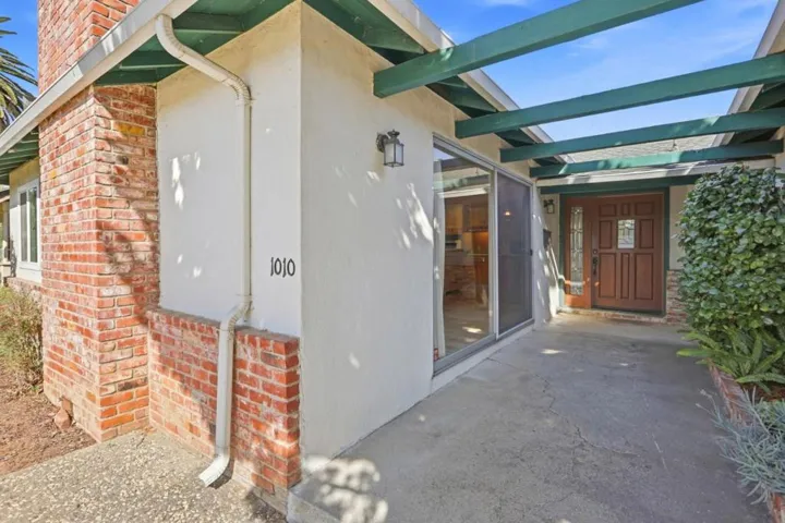 1010 S Baywood Avenue, San Jose, California 95128 — photo 5