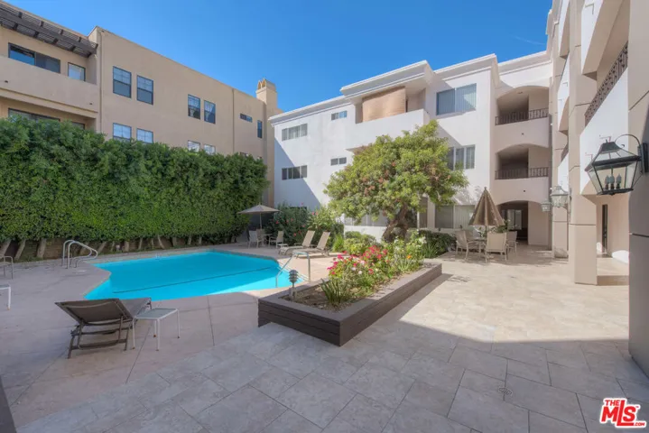 4637 Willis Avenue 108, Sherman Oaks, California 91403 — photo 4