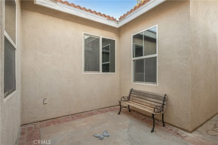 2715 E Avenue J6, Lancaster, California 93535 — photo 5