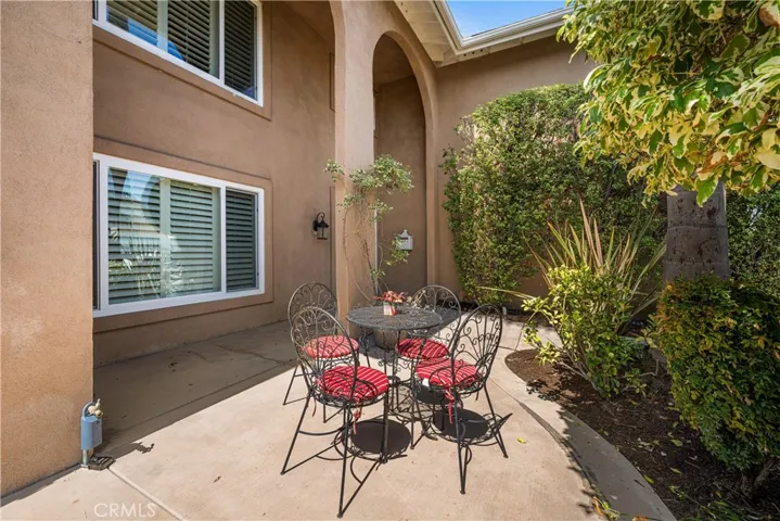 3261 Lilly Avenue, Long Beach, California 90808 — photo 4