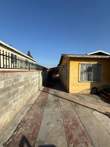 440 N Ezra Street, Los Angeles, California 90063 — photo 4