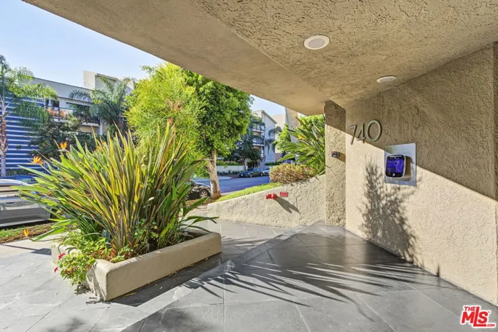 740 N Kings Road 314, West Hollywood, California 90069 — photo 4