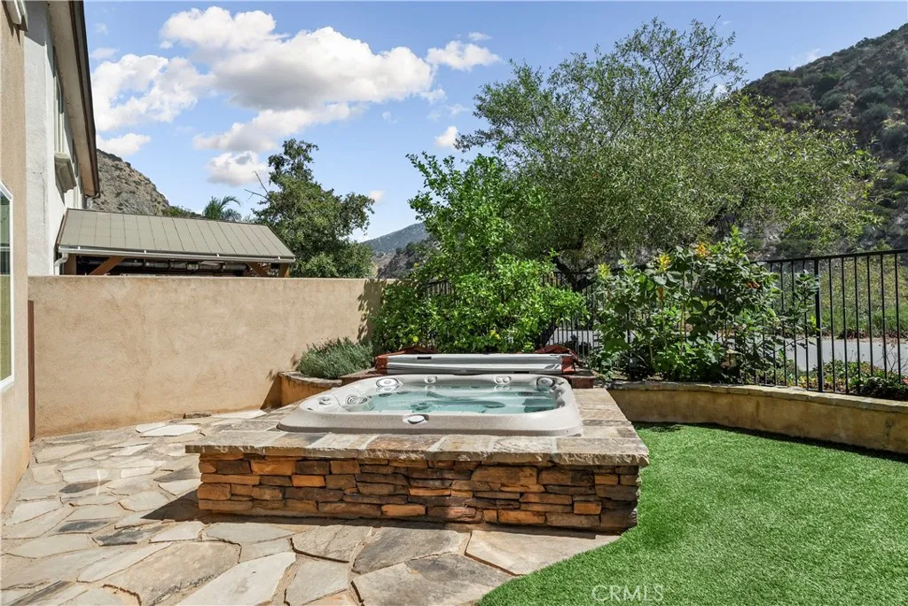 Above-Ground Spa View 1 Above-Ground Spa View 1
