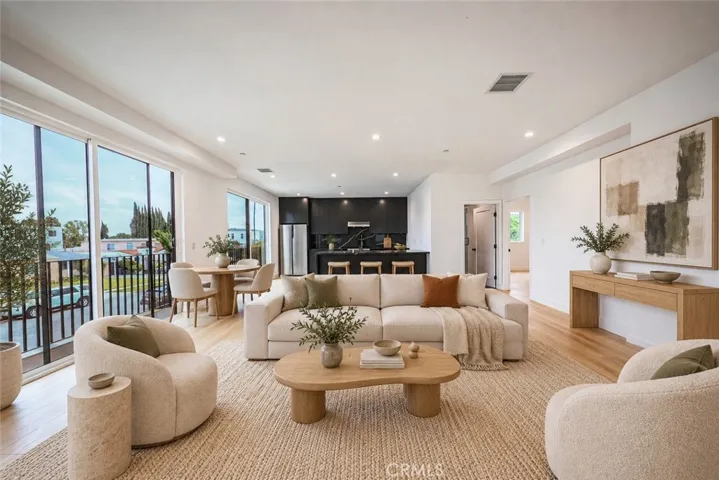 1525 S Carmelina, Los Angeles, California 90025 — photo 4