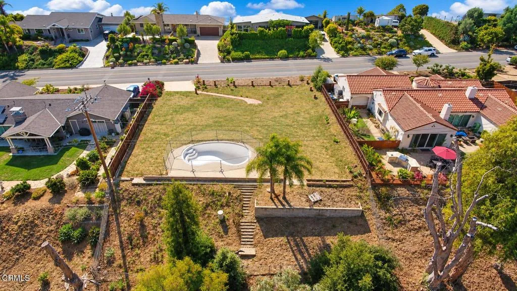 656 Colina Vista