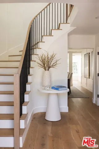 13620 Romany Drive, Pacific Palisades, California 90272 — photo 4