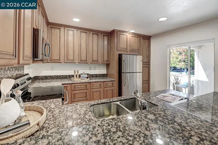 2717 Pine Knoll 5, Walnut Creek, California 94595 — photo 5