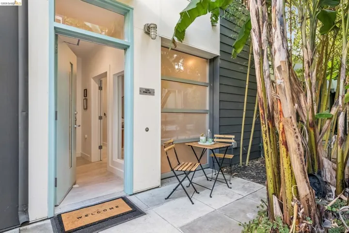 1255 Pine St, Oakland, California 94607 — photo 4
