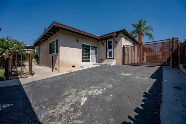2903 N Lincoln, Burbank, California 91504 — photo 4