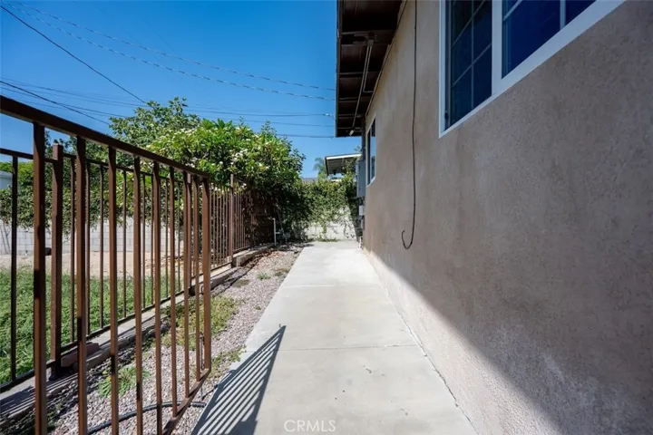 2903 N Lincoln, Burbank, California 91504 — photo 5