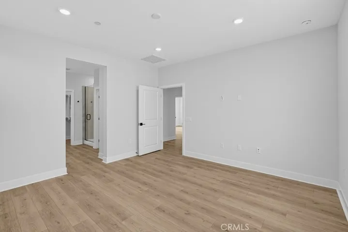 1021 E. Overlook Drive ~ Ready Now