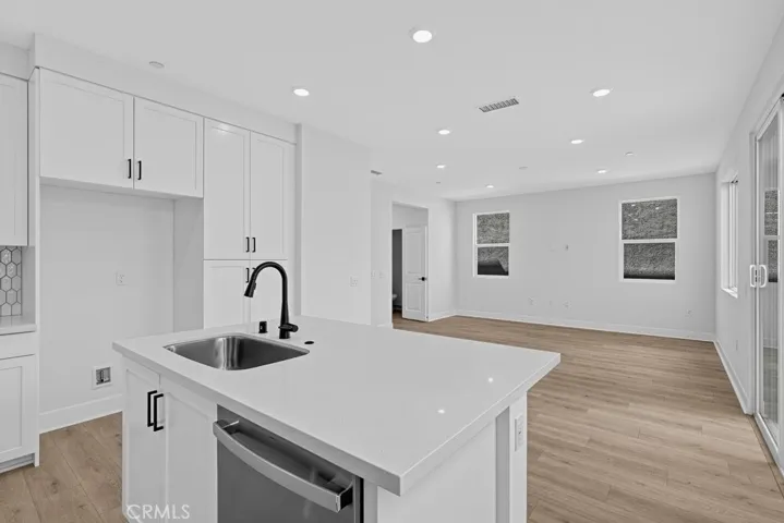 1021 E. Overlook Drive ~ Ready Now