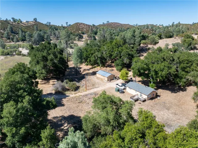 9107 Horseshoe Canyon Road, Creston, California 93432 — photo 4