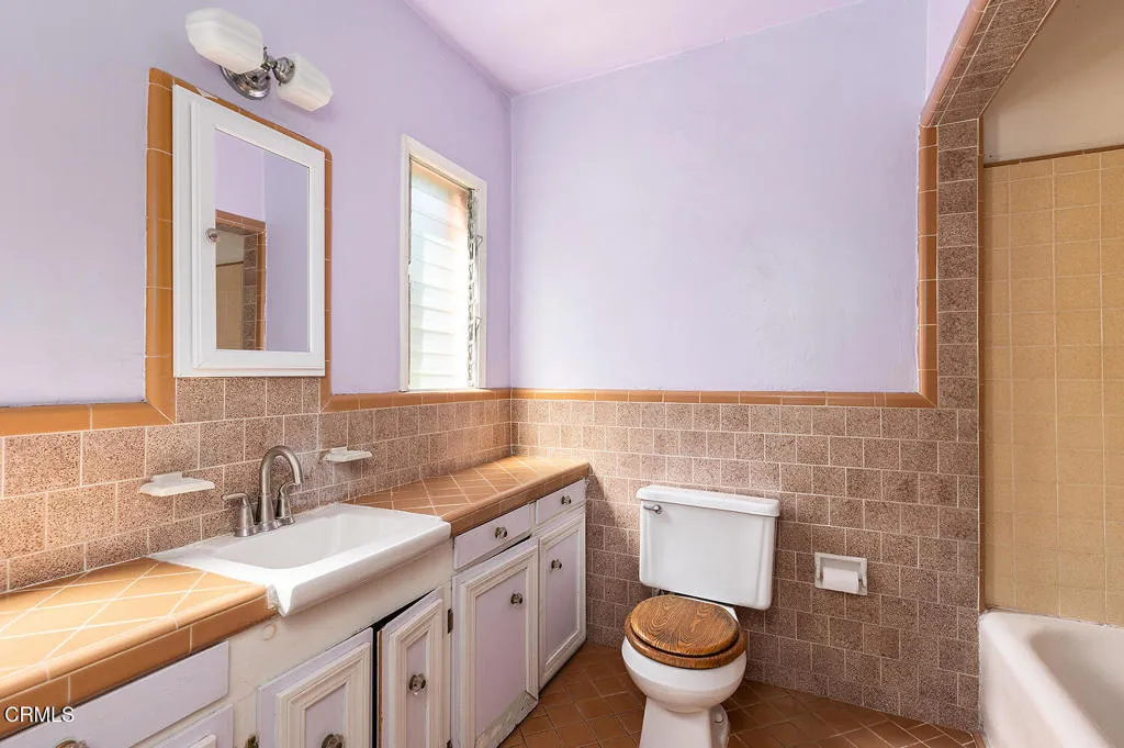 1341 Cambridge Dr 014-mls