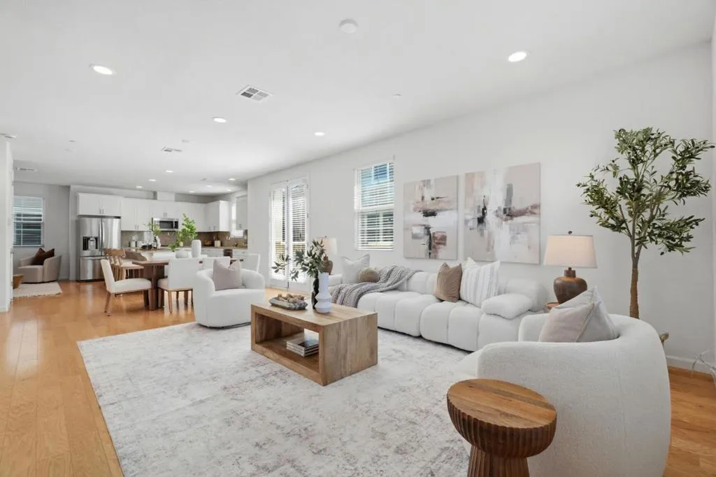 Open Floor Plan Open Floor Plan
