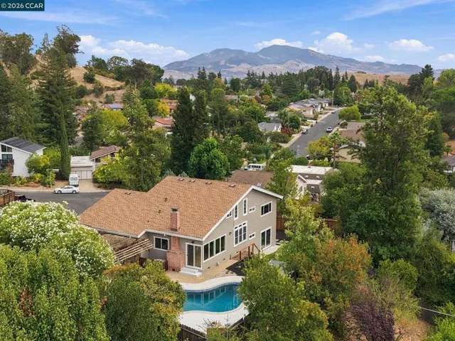 15 Citadel Ct, Pleasant Hill, California 94523 — photo 4