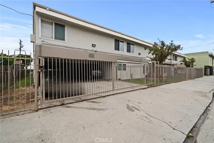 10720 Burin Avenue, Inglewood, California 90304 — photo 5
