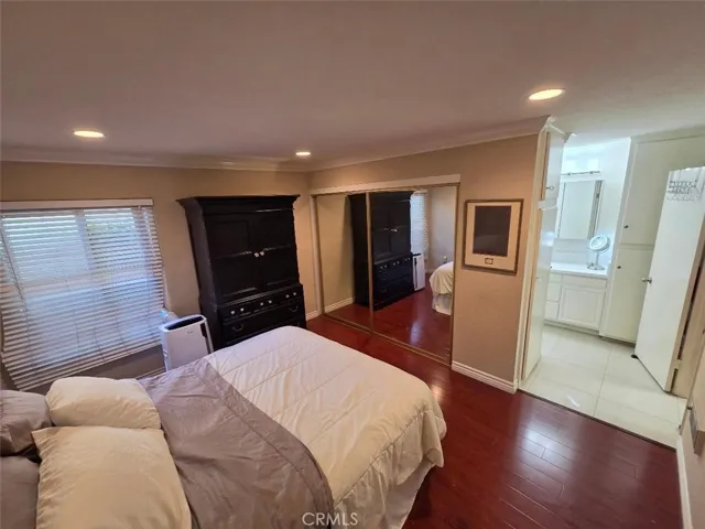 mirrored closet doors and Closet World organizors