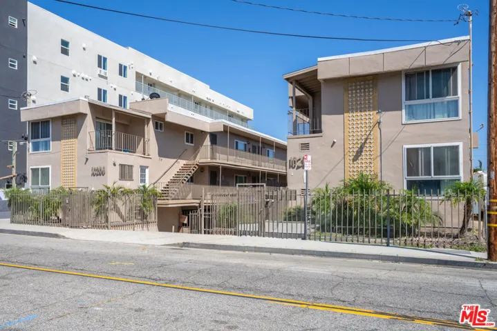 10206 S Inglewood Avenue, Inglewood, California 90304 — photo 5