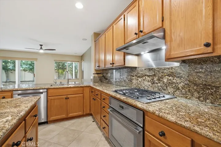 31945 Pasos Place, Temecula, California 92591 — photo 5