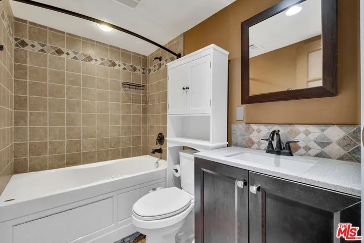351 S Monte Vista Street 7, La Habra, California 90631 — photo 5