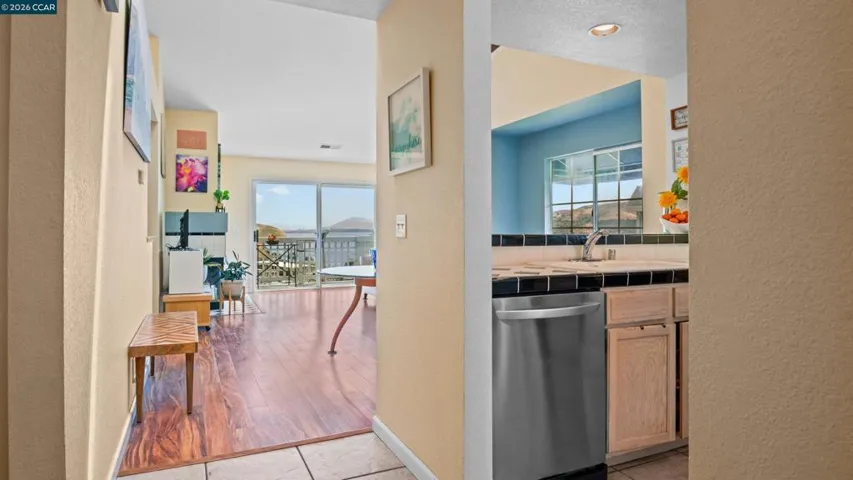 311 Stinson St 7, Vallejo, California 94591 — photo 4