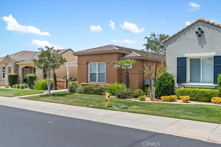 125 Thistle, Beaumont, California 92223 — photo 4