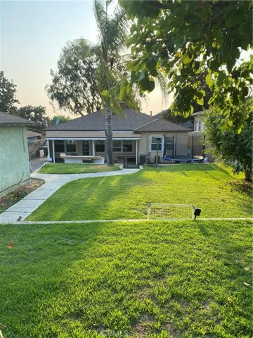 2812 N Myers, Burbank, California 91504 — photo 4