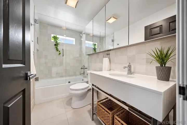 Primary Bath/Spa