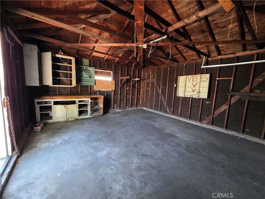 garage