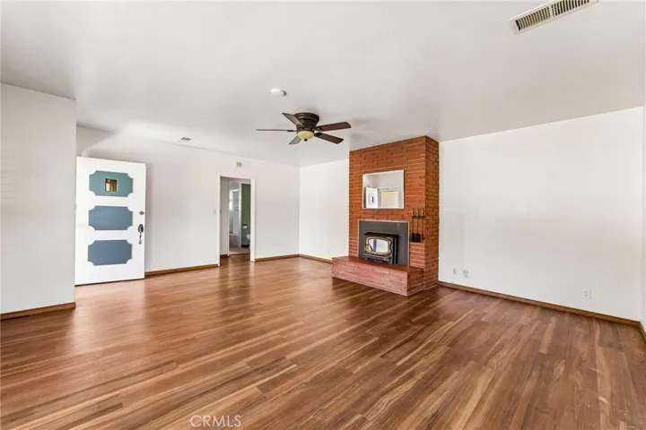 5047 Golden, Riverside, California 92505 — photo 5