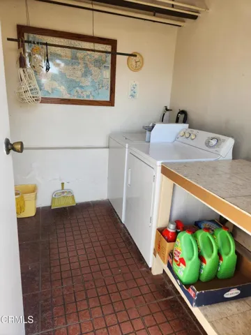 1913 Verdugo Loma Drive, Glendale, California 91208 — photo 4