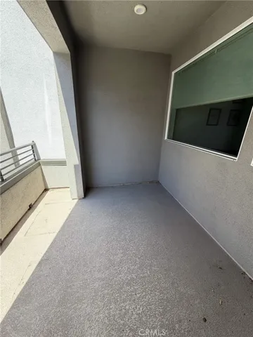 605 S Lyon Street, Santa Ana, California 92705 — photo 4