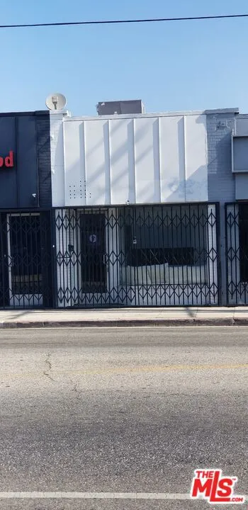 5869 Melrose Ave #5869
