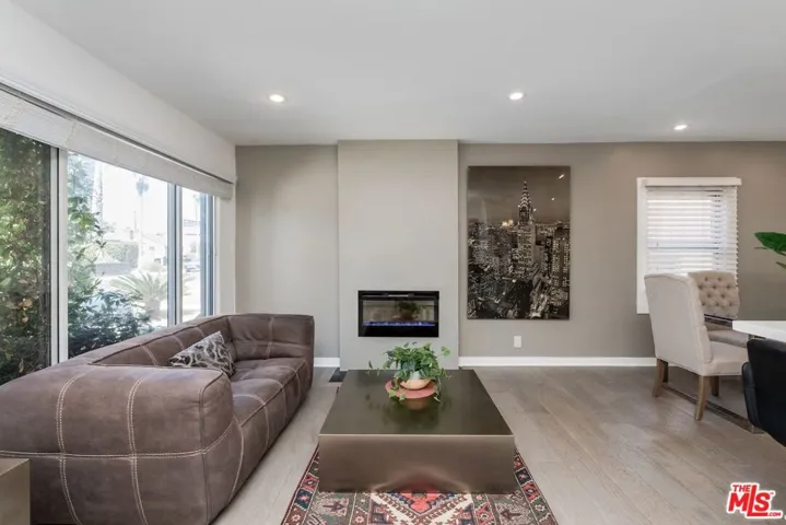 6440 W 87th Place, Los Angeles, California 90045 — photo 4