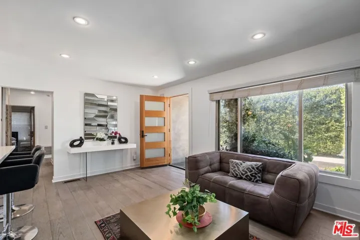 6440 W 87th Place, Los Angeles, California 90045 — photo 5
