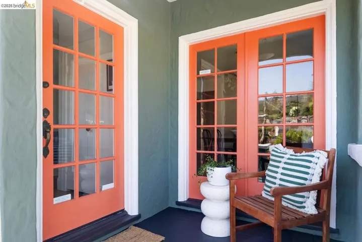 5981 Chabolyn Ter, Oakland, California 94618 — photo 5