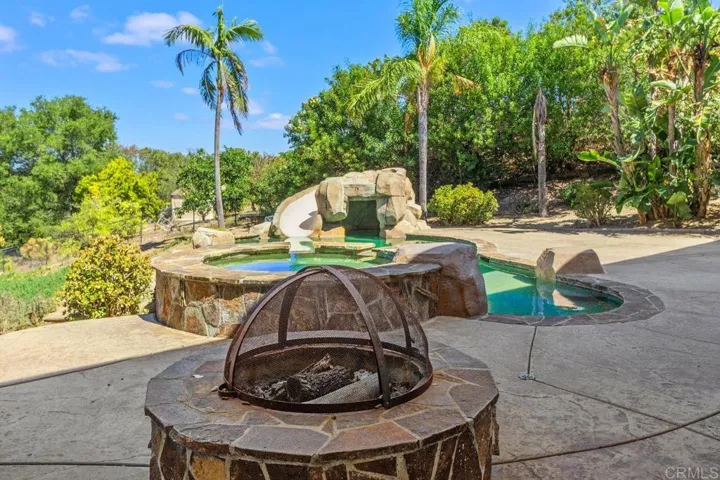 Firepit